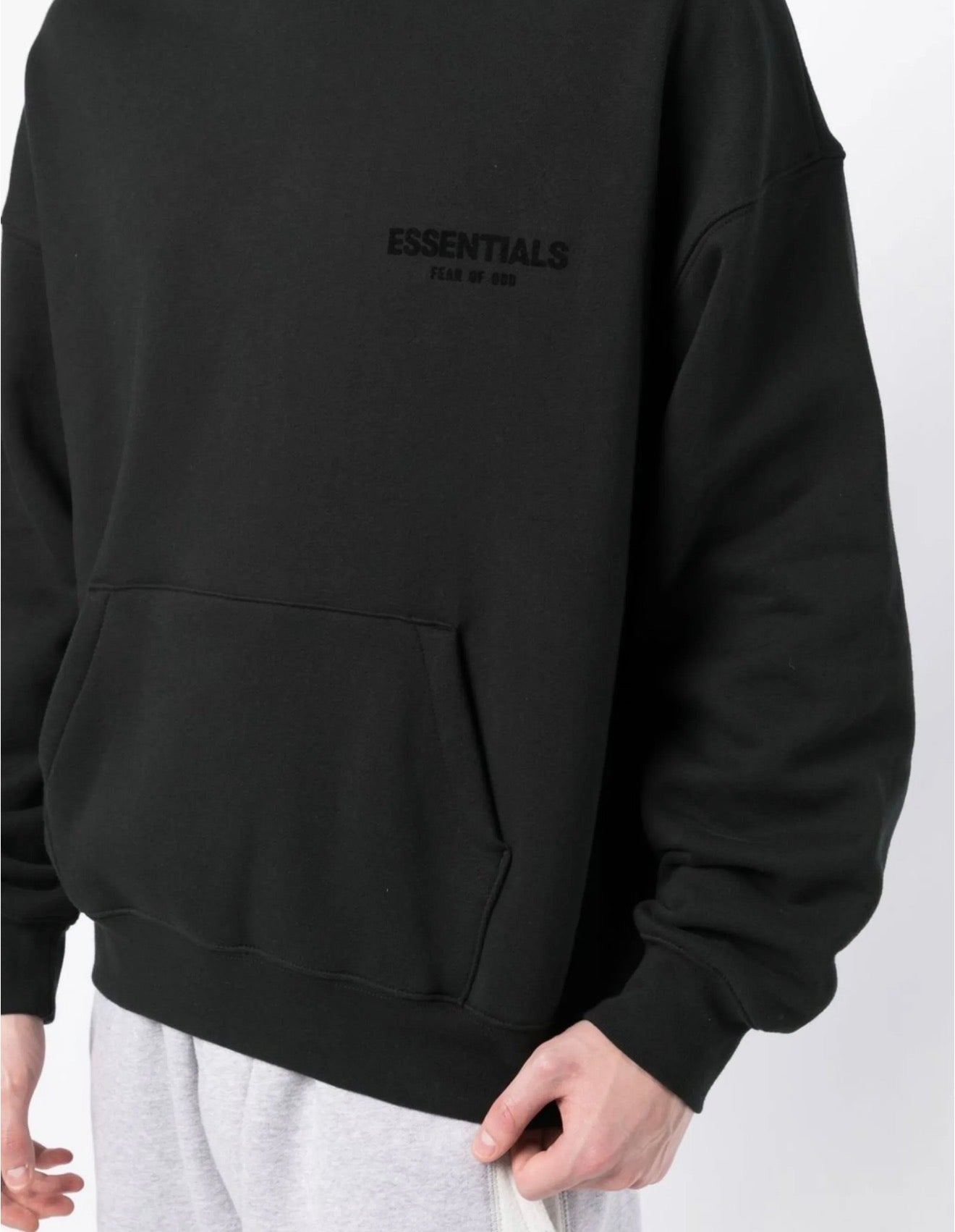 Hoodie Essentials S22